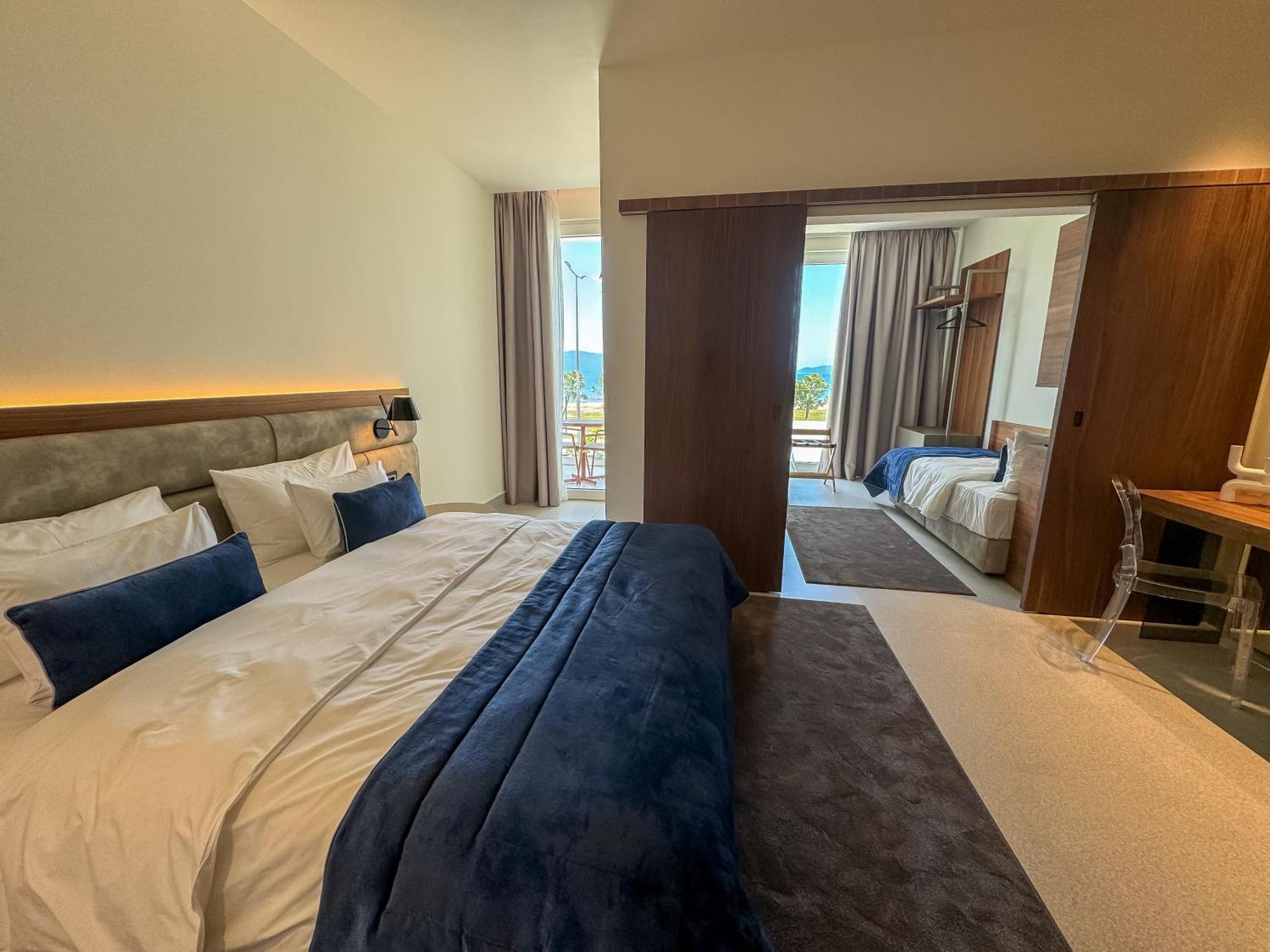 Abi'S Hotel & Spa Vlore Bagian luar foto