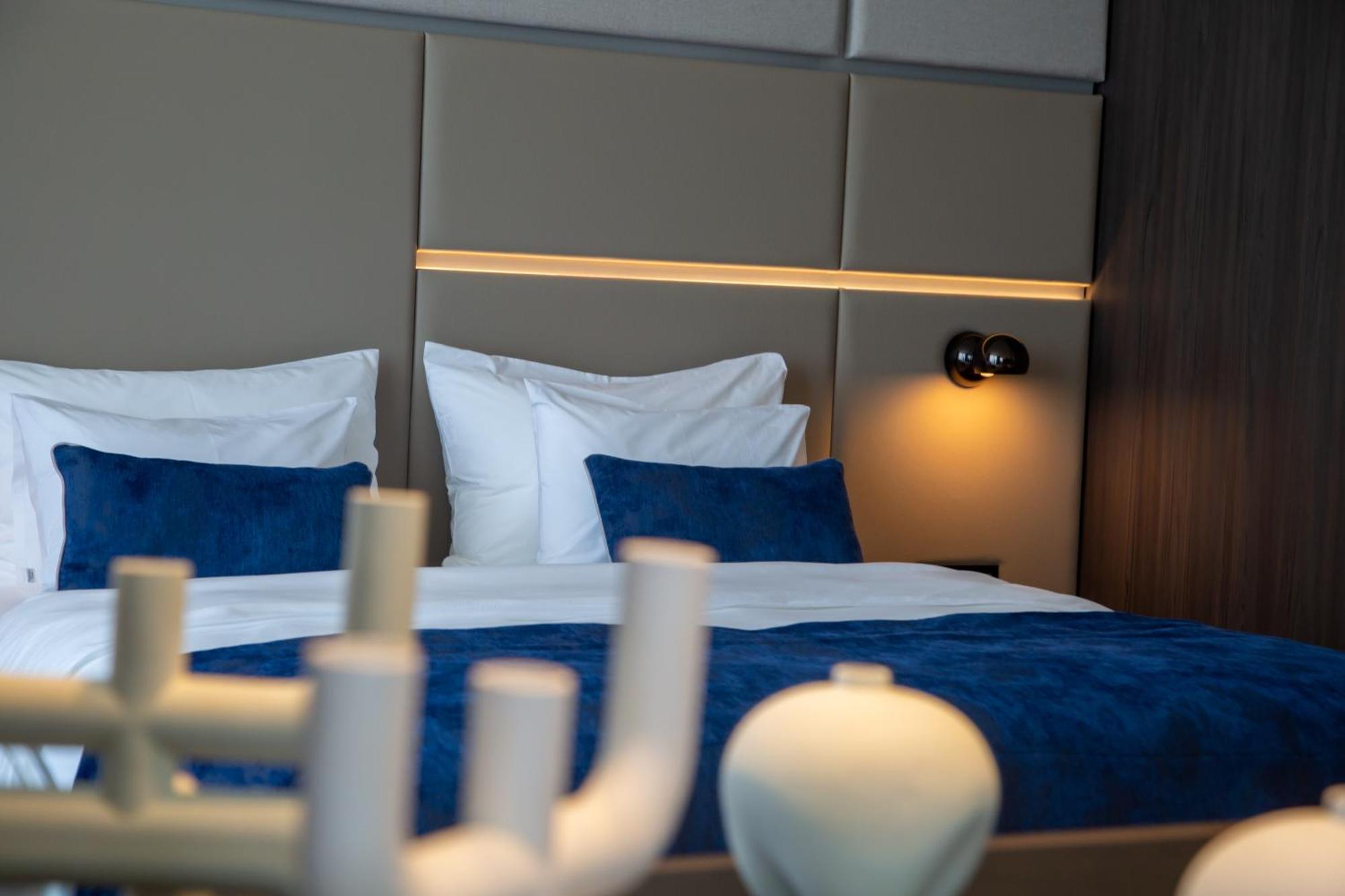 Abi'S Hotel & Spa Vlore Bagian luar foto