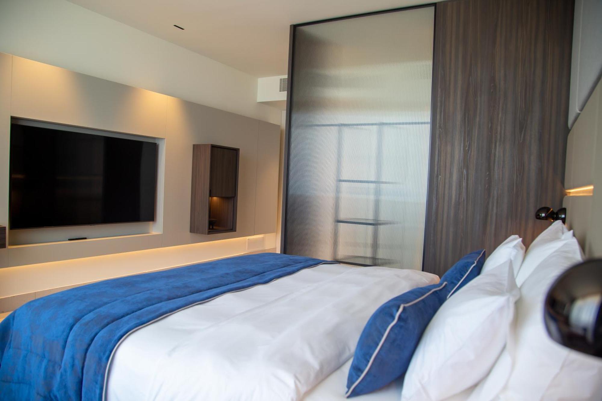 Abi'S Hotel & Spa Vlore Bagian luar foto
