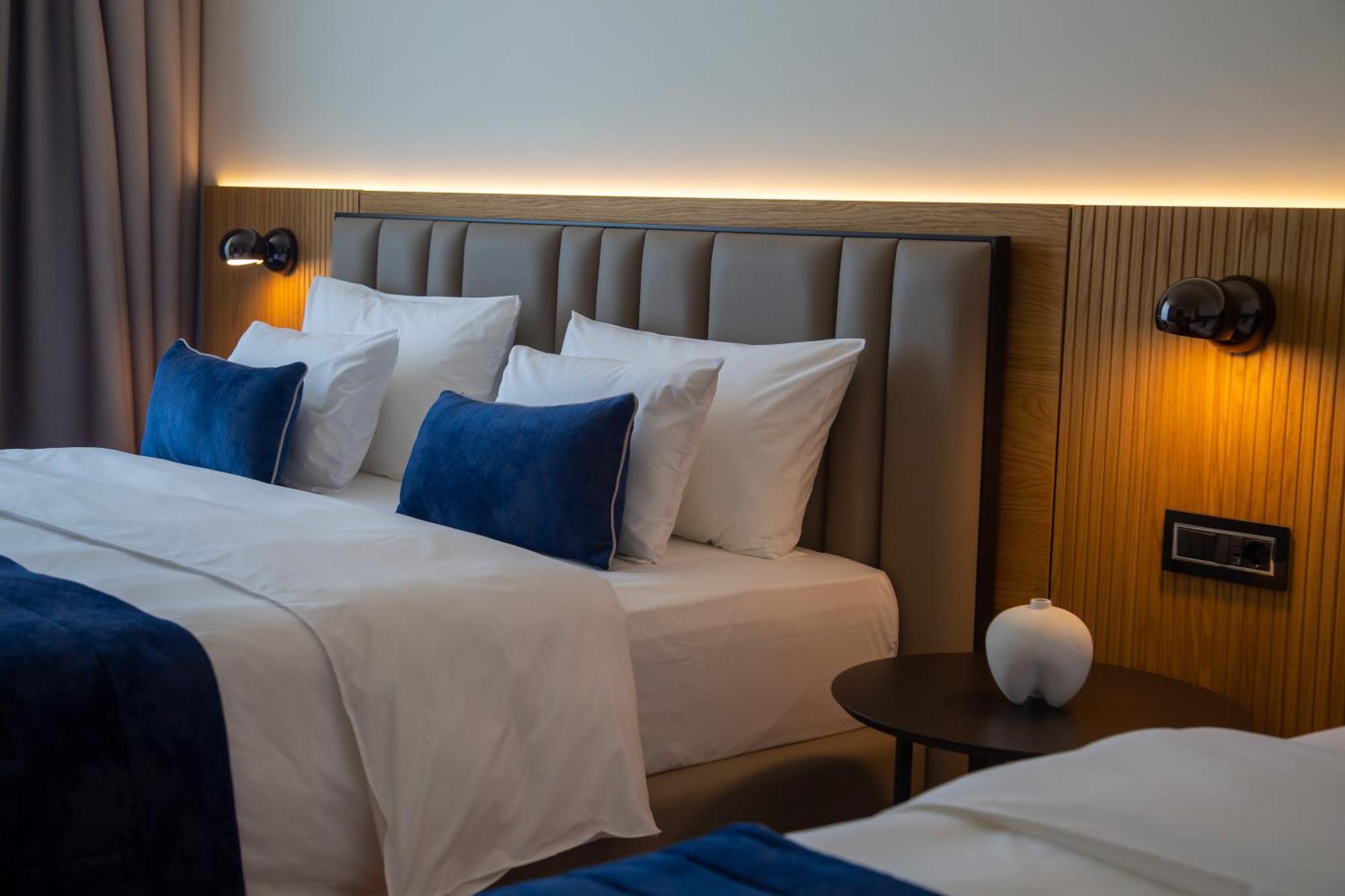 Abi'S Hotel & Spa Vlore Bagian luar foto