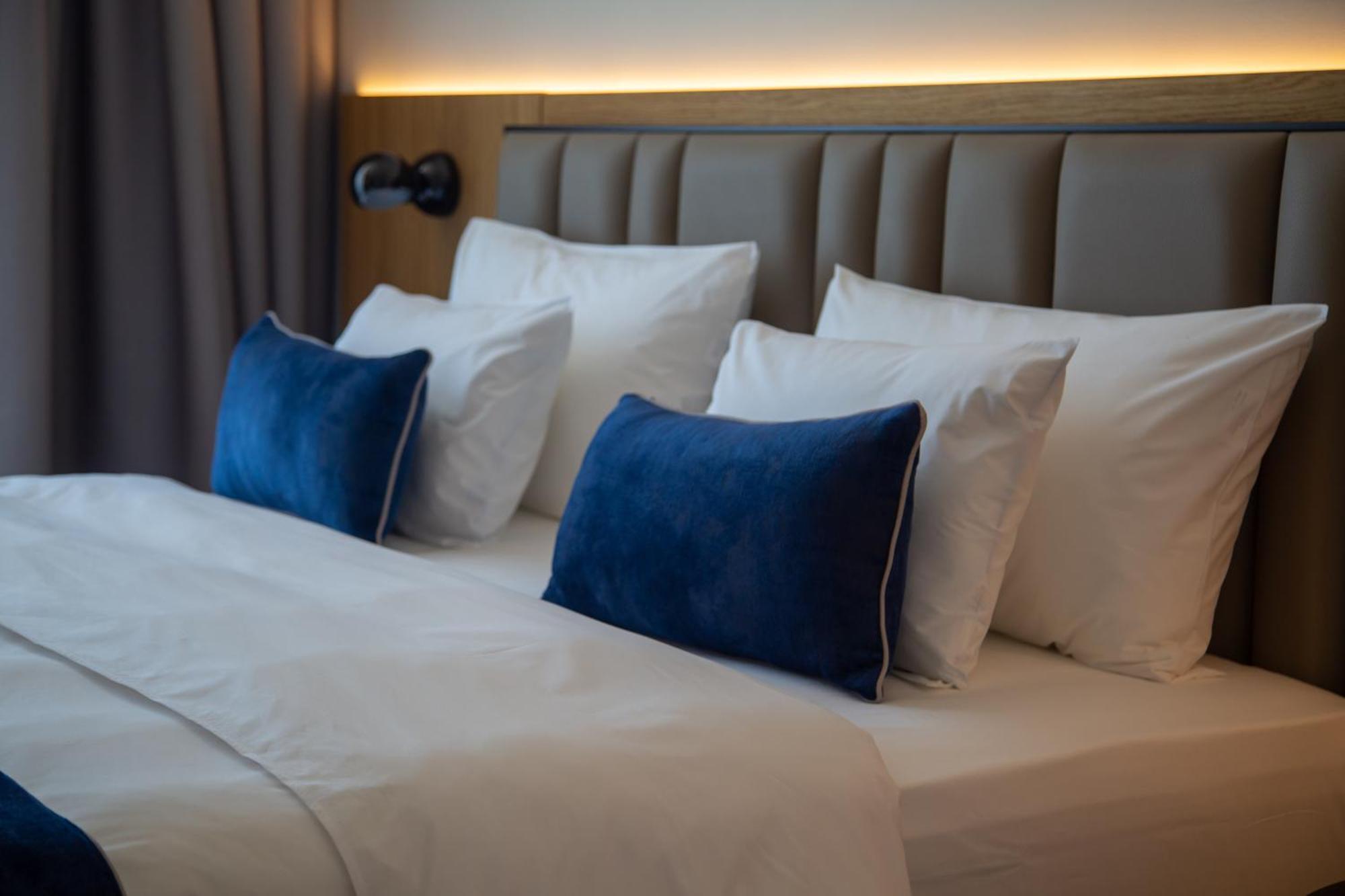 Abi'S Hotel & Spa Vlore Bagian luar foto